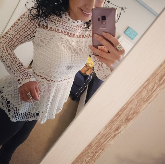 Elegant White Lace Long Sleeve Blouse | Size 2 | - Picture 4 of 11